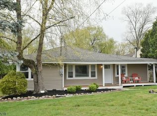 25 S Brookside Dr, Rockaway, NJ 07866