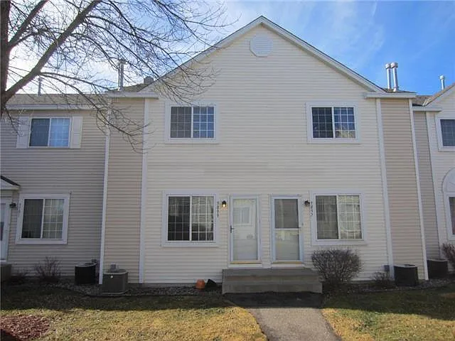 9099 Klondike Ct