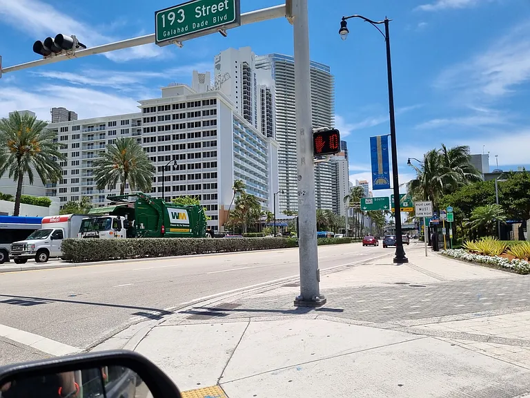 19201 Collins Ave #707 — Photo 1