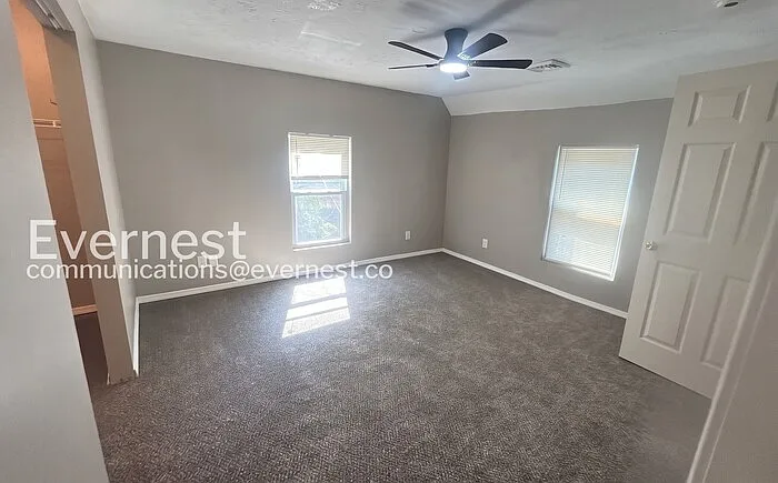 1265 E 99th St — Photo 16
