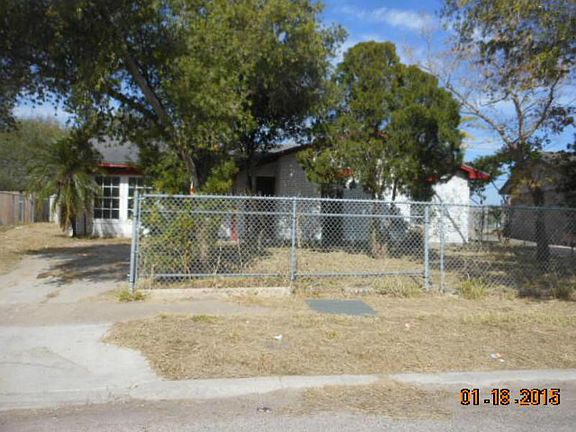 2nd image of 1414 Madrid Dr