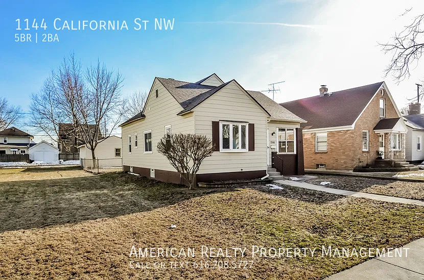 5 bed, 1274 sqft, $2,800 — Photo 1