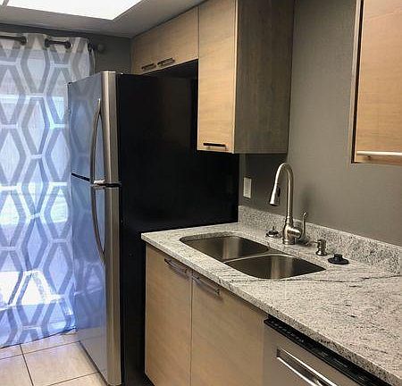 4th image of 43 W Las Palmas Way