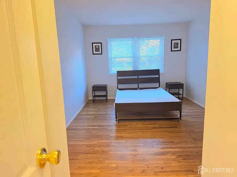 18 Judson St #1A — Photo 16