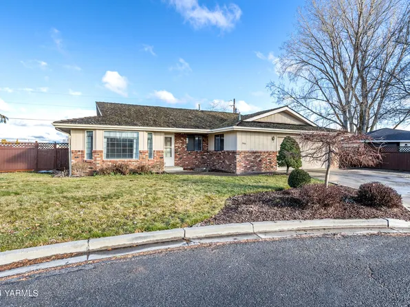 7500 Olmstead Ct, Yakima, WA 98908