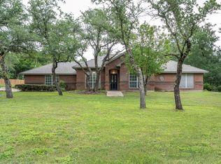 105 Meadow View Ct, Hudson Oaks, TX 76087