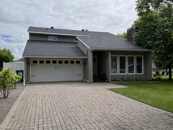 436 4th Street E, Shaunavon, SK S0N 2M0