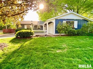 3411 50th St, Moline, IL 61265