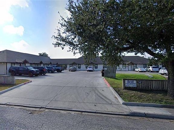 2nd image of 213 W D Ave