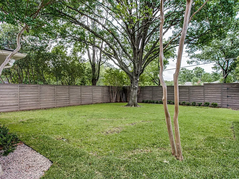6908 Lavendale Ave — Photo 31