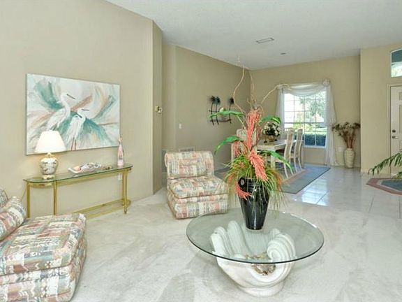 5th image of 9438 Hawksmoor Ln