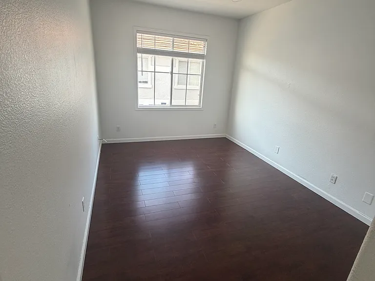 27 Swinford Ct — Photo 15