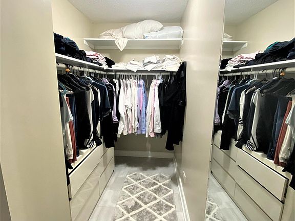 4th image of 3925 Triumvera Dr APT 10A