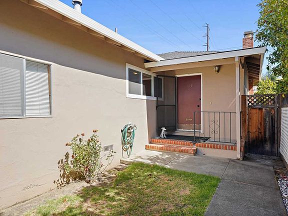 3rd image of 1415 Palm Ave