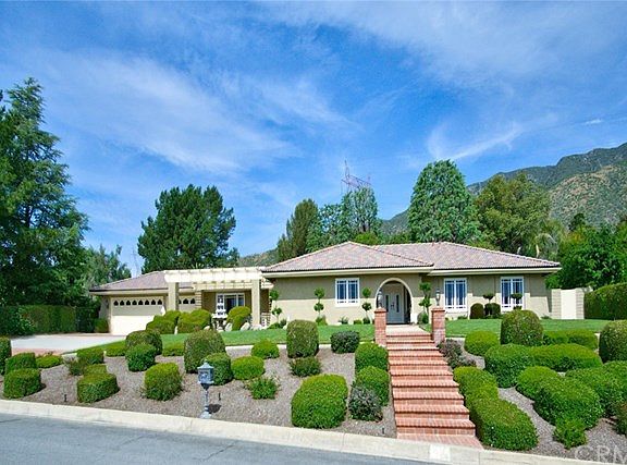 4th image of 2549 San Antonio Cres E