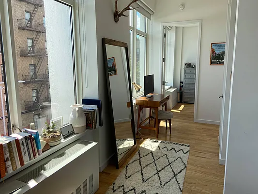 Rented by Triumph Property Group | media 44