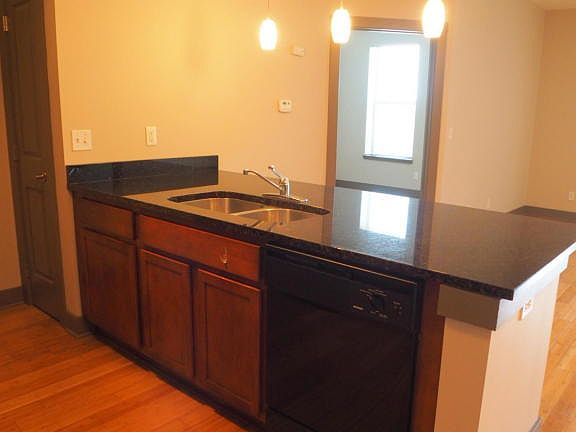 5th image of 500 E Michigan Ave #402