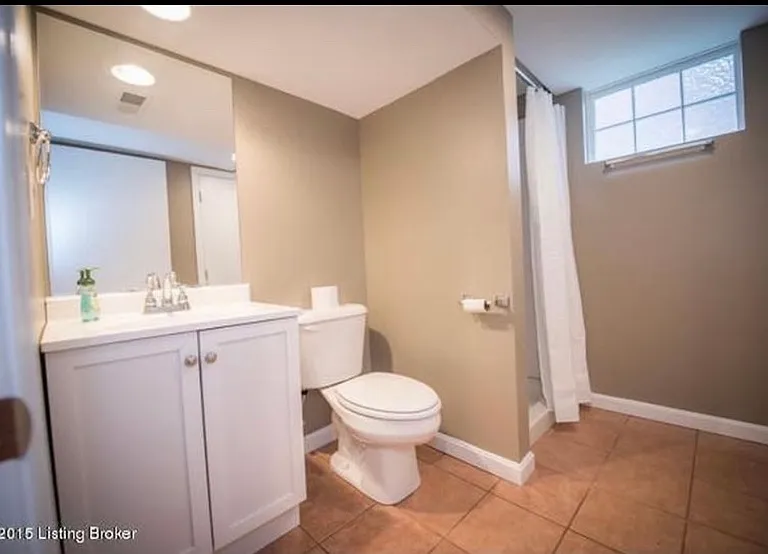 2537 Ridgewood Ave — Photo 10