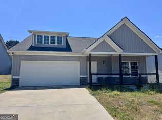 335 Highland Pointe Dr, Alto, GA 30510
