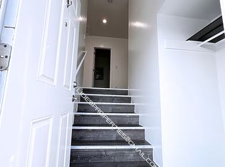 2417 14th Ave S APT A, Seattle, WA 98144