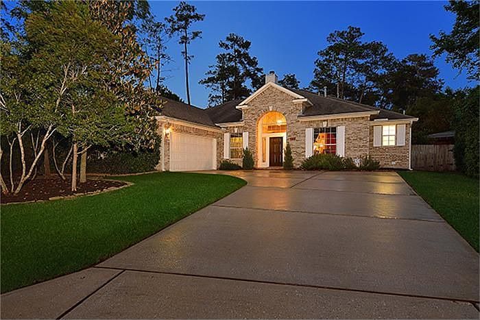 1st image of 43 E Whistlers Bend Cir