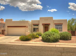 8836 E Windflower Dr, Tucson, AZ 85715