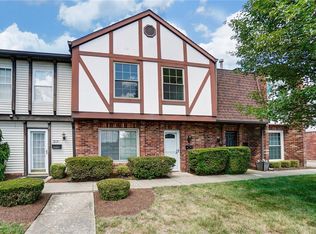 3133 El Camino Dr, Springfield, OH