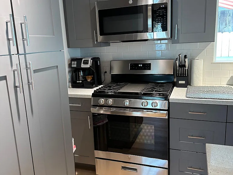 New appliances, Kitchenware, coffee makers, blenders, glassware, utensils, towels, dish soap and cooking items all included.