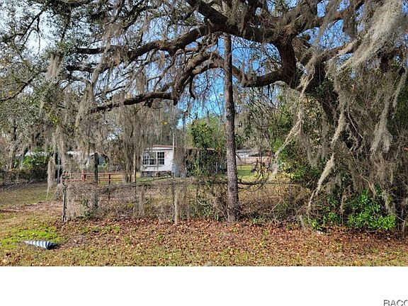 5th image of 6828 N Birch Ter