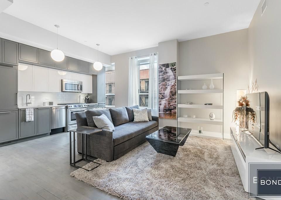 1st image of 416 W 52nd St #521