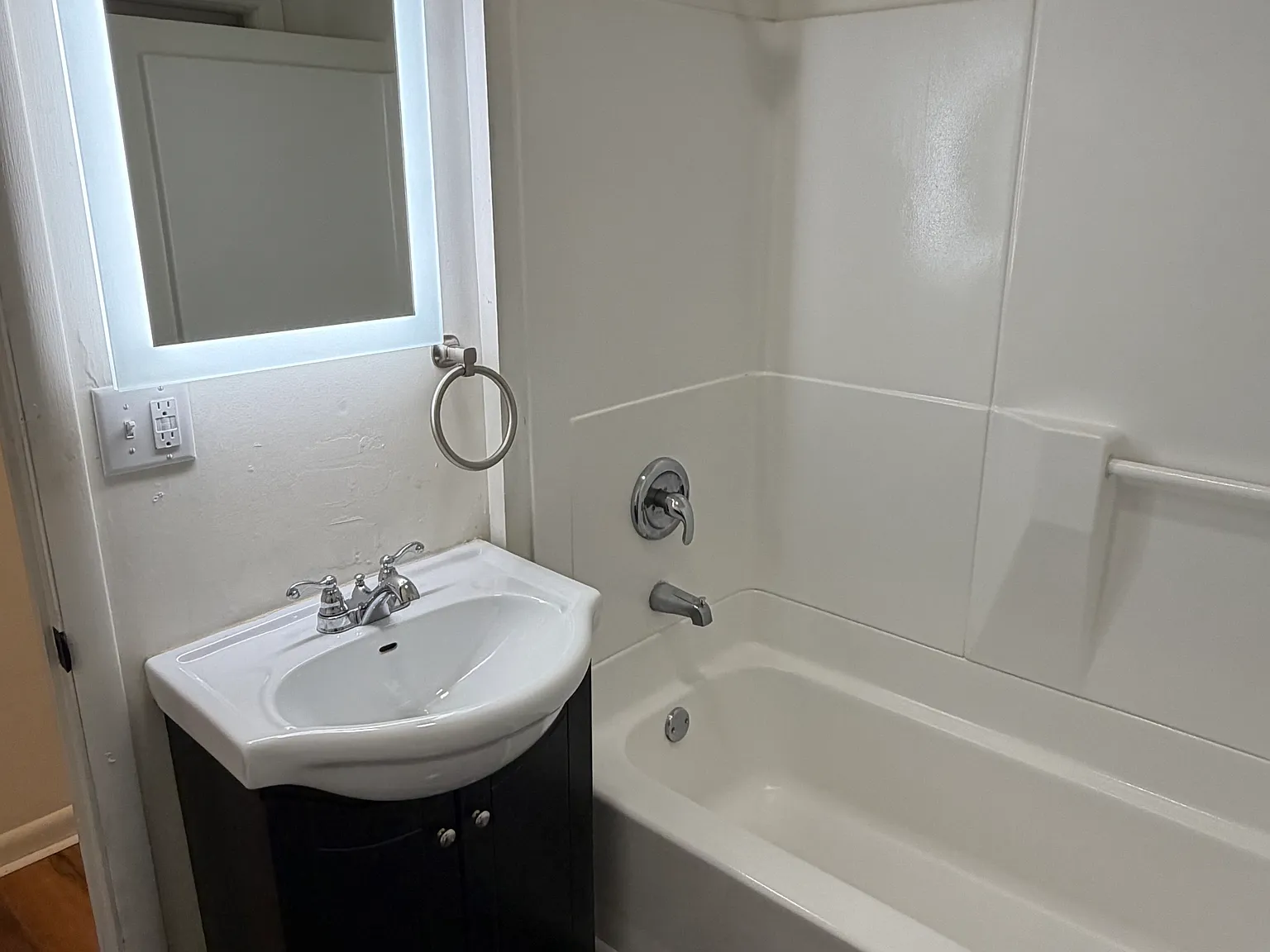 2 bed, $1,500 — Photo 4