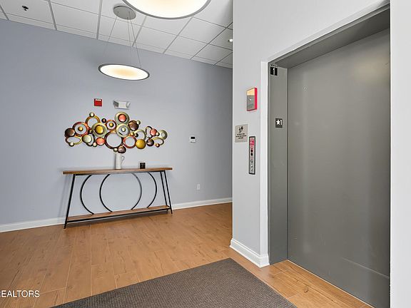 3rd image of 115 Willow Ave #400