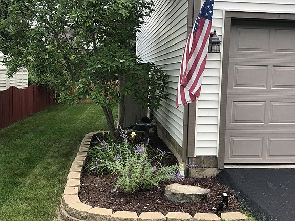4th image of 1185 Village Dr
