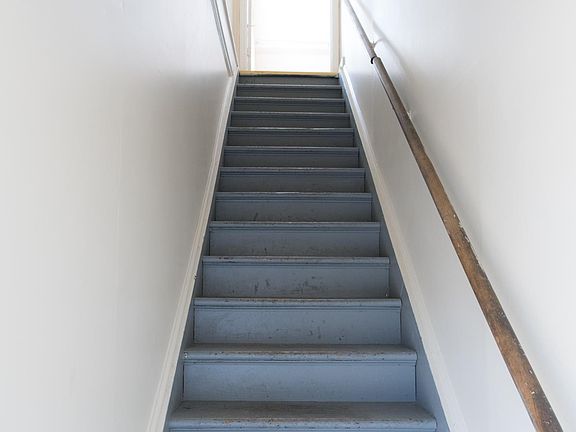 2nd image of 4037 Dauphine St