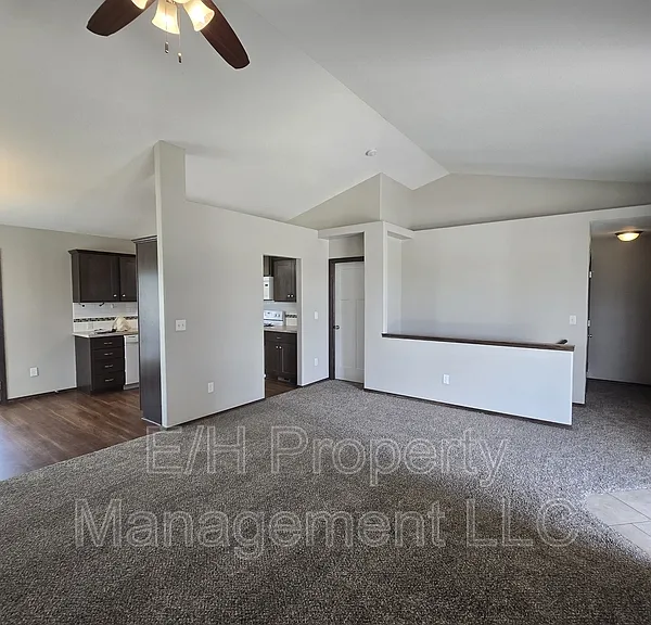 5903 N Millsboro St — Photo 4