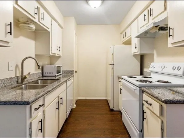 6200 W Tidwell Rd APT 1614, Houston, TX 77092
