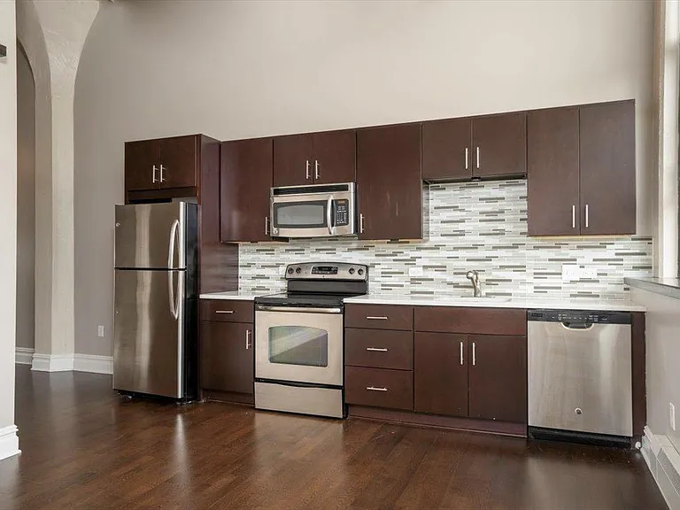 2917 Main St #309 — Photo 8