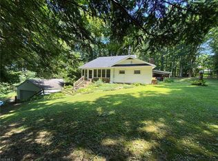 2949 Farber St, Magnolia, OH 44643