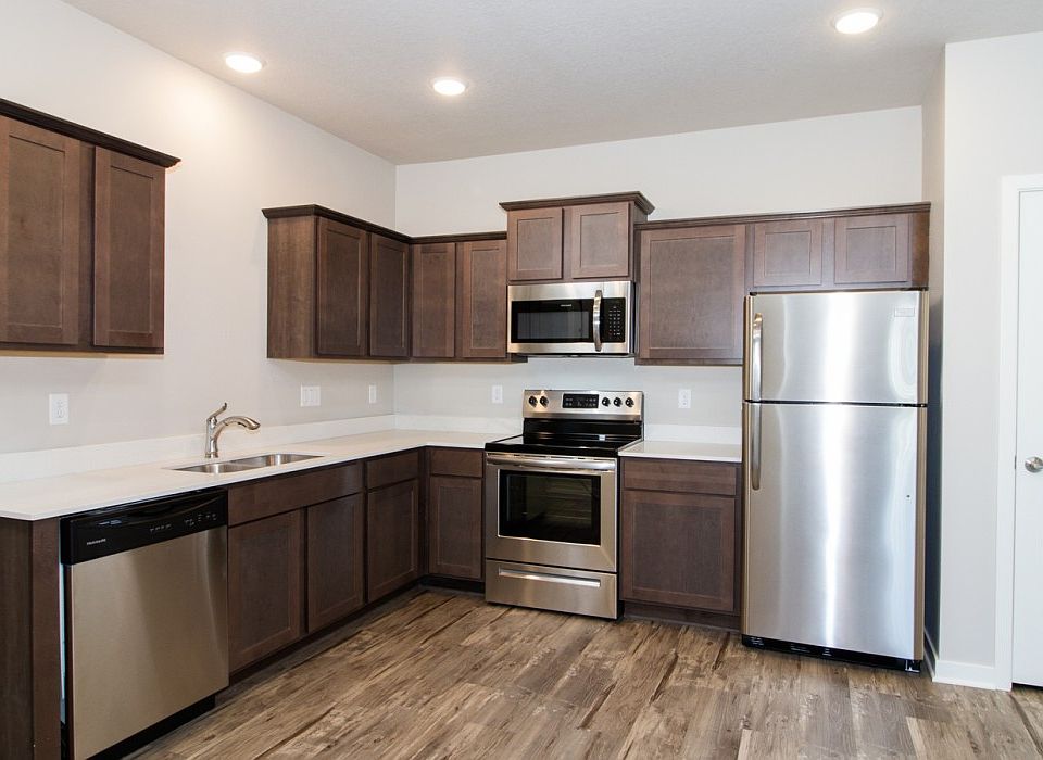 1st image of 2920 NW 20th Ln Unit 206