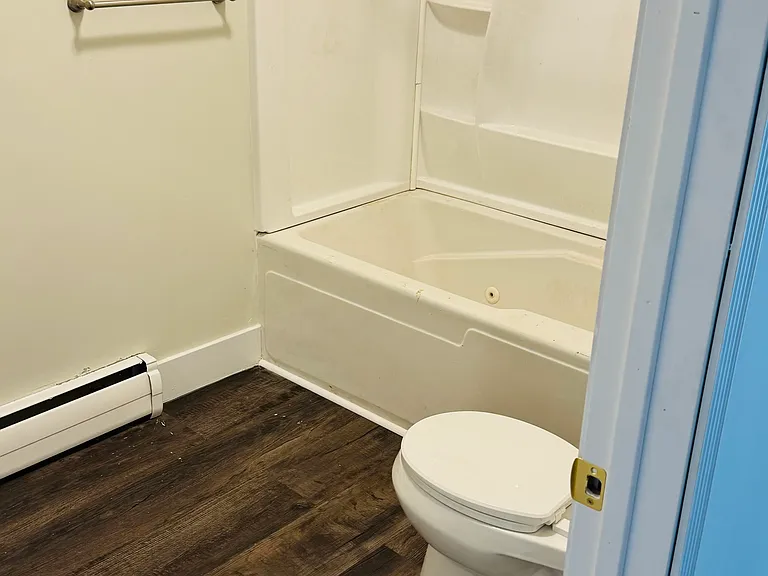 534 Atlantic St — Photo 10