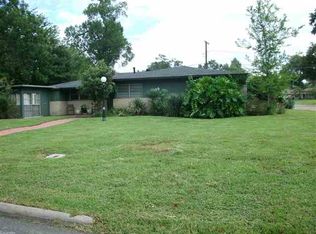 4830 Bristol Dr, Beaumont, TX 77707