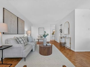 715 Don Mills Rd #2502, Toronto, ON M3C 1S4