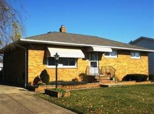 3104 Friar Dr, Parma, OH