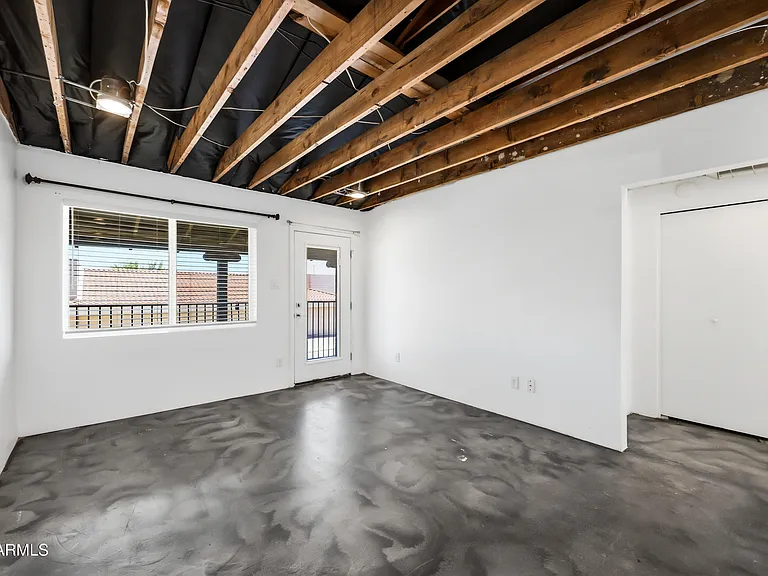 3601 N 15th Ave #10 — Photo 5