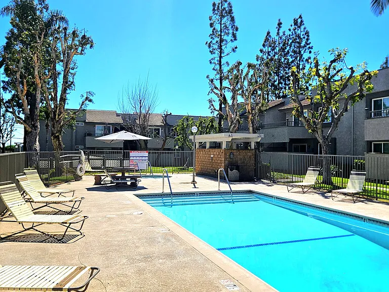 Colony Ridge Apartments — Photo 22