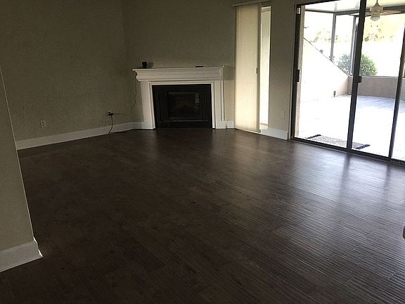 3rd image of 4512 Rolling Green Ln