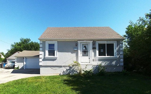 1st image of 344 E Dickens Ave
