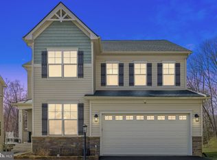 14758 Bell Tower Rd, Woodbridge, VA 22193