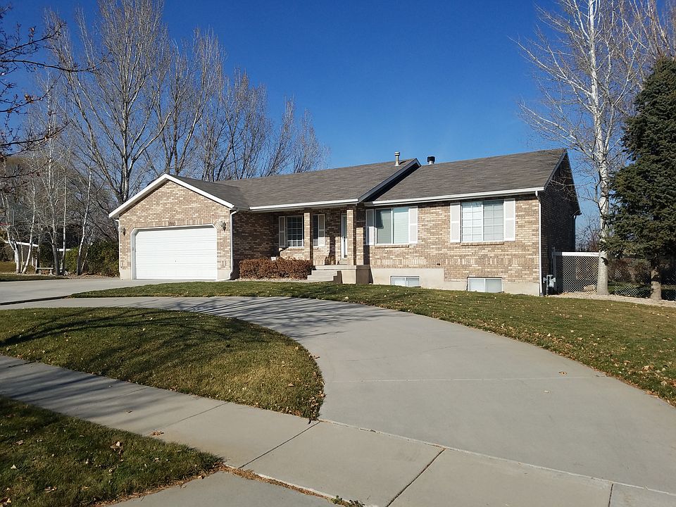 1st image of 2840 W Country Classic Dr