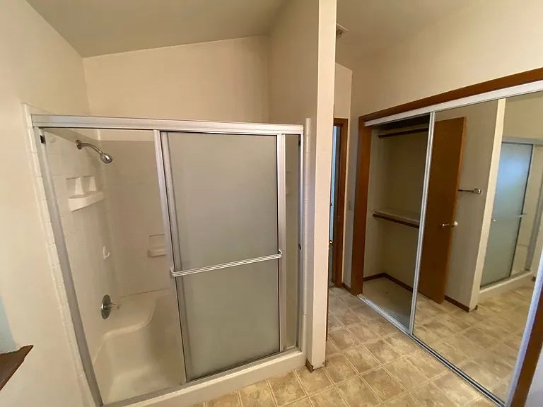 1348 E Ferguson Ct — Photo 15
